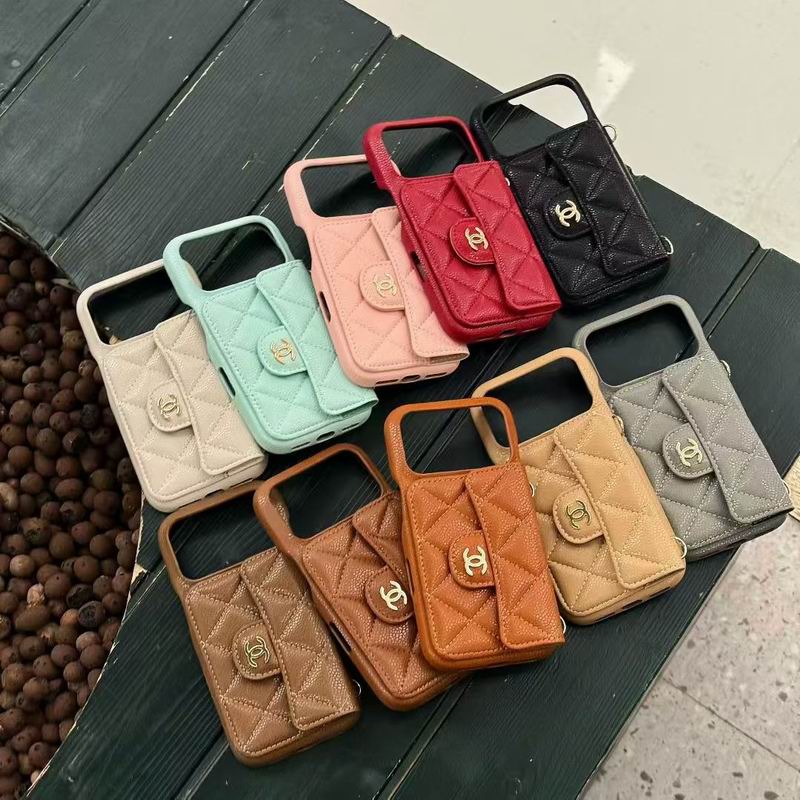 Chanel Phone Shell 120621